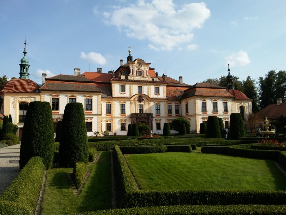 Zámek Jemniště